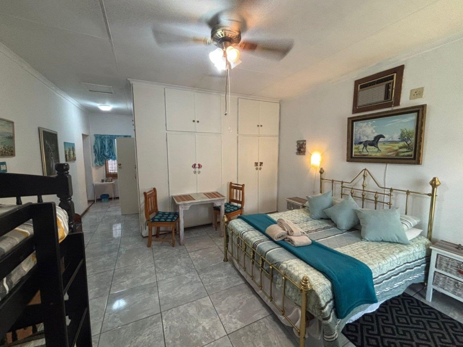 5 Bedroom Property for Sale in Parys Free State